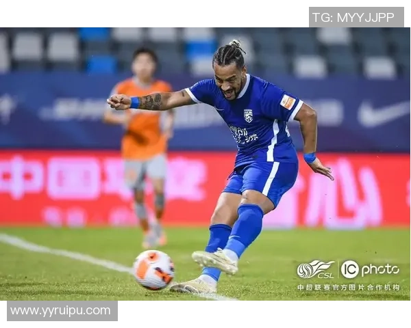 武汉篮球队强势领跑杯赛积分榜以77分稳居第一位